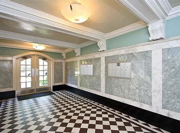 3rd image of 5636 Waterman Blvd APT 42