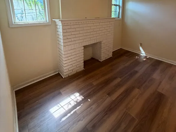 2863 Mayfield Rd APT 2, Cleveland Heights, OH 44118