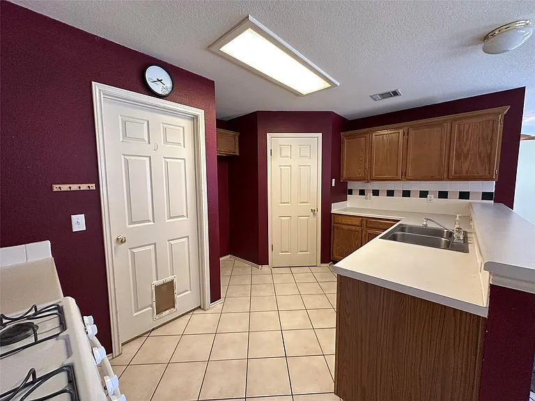 3509 Ruby Red Dr — Photo 13