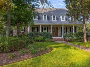 101 Fountain Valley Ct, Longview, TX 75605