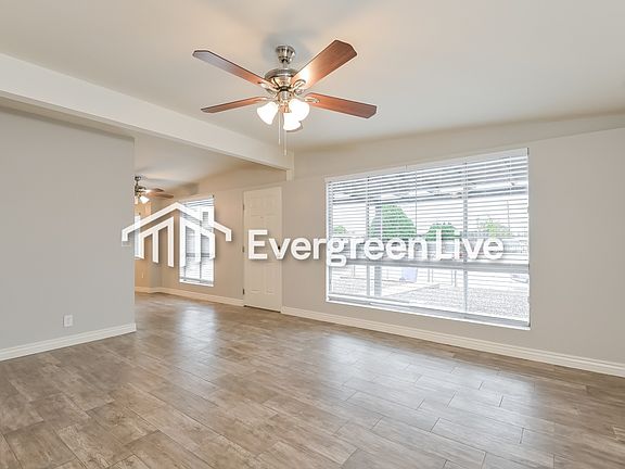 5th image of 740 W Calle Colado