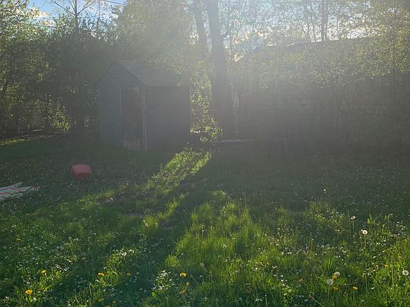 2nd image of 4649 W Montrose Ave