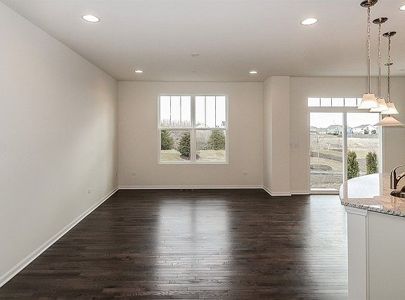 4th image of 16115 W Coneflower Dr Lot 19.03
