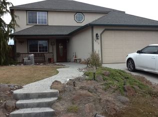 1415 S Husky Dr, Moses Lake, WA 98837