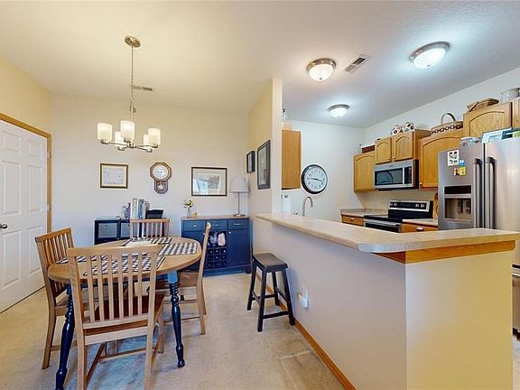 5th image of 10335 Norfolk Dr Unit 8