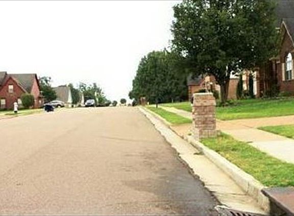 5th image of 5113 Grand Pines Dr