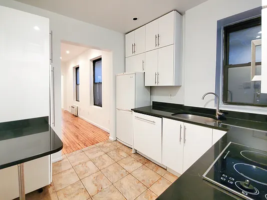 Rented by Brighton Management | media 3