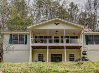 1400 Hiwassee Dam Access Rd, Murphy, NC 28906