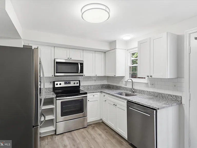 42 Alden Ct — Photo 10