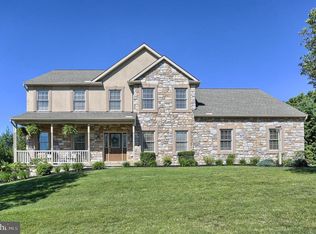 5983 Three Rivers Dr, Harrisburg, PA 17112