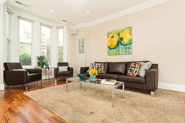Living Room w/ Bay Window