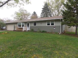 5907 Badger St, Mc Farland, WI 53558