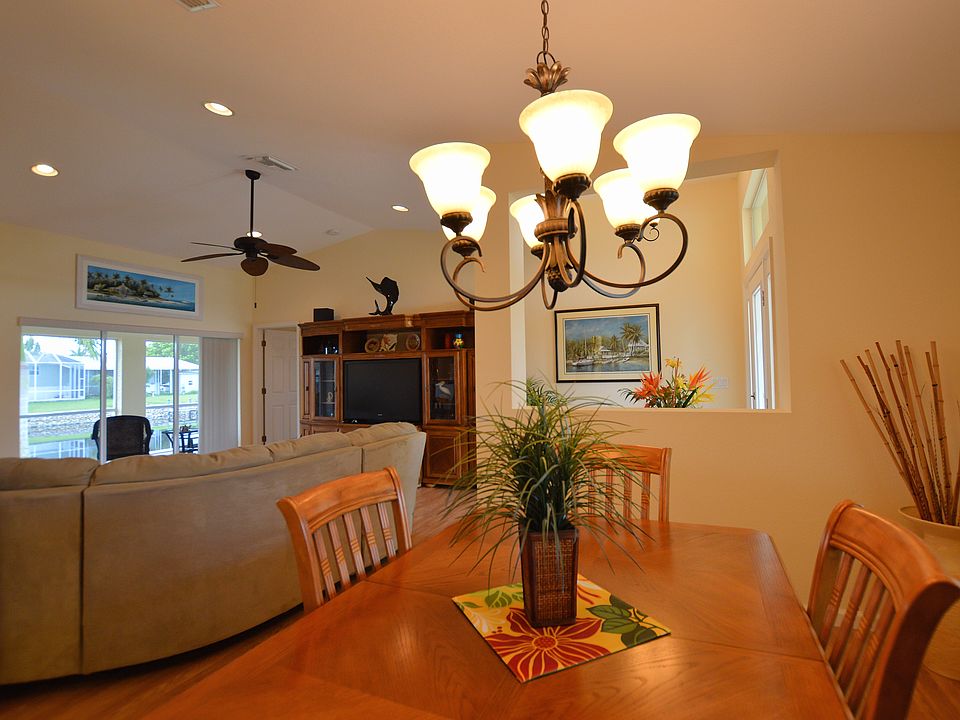 1st image of 751 Tangerine Ct