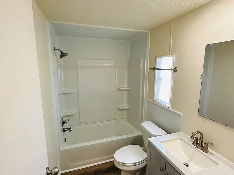 45 Coleman Ln #122 — Photo 2