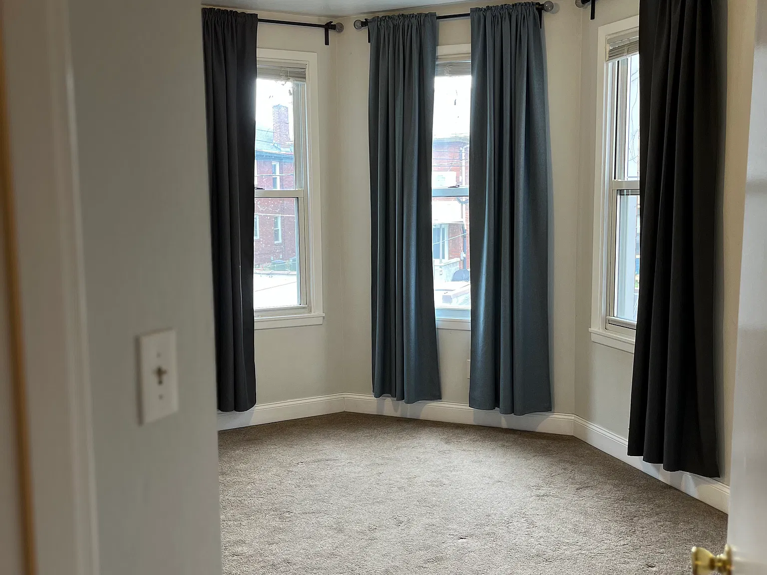 2 bed, $1,250 — Photo 3