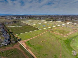 56.19 Vista Way, Red Bluff, CA 96080