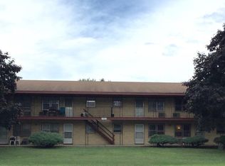 1702 Maple Ave, Loves Park, IL