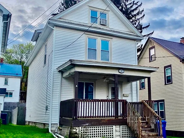 631 Madison Ave, Meadville, PA 16335