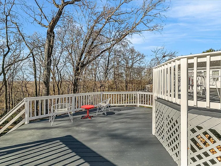 243 Upland Ave — Photo 7