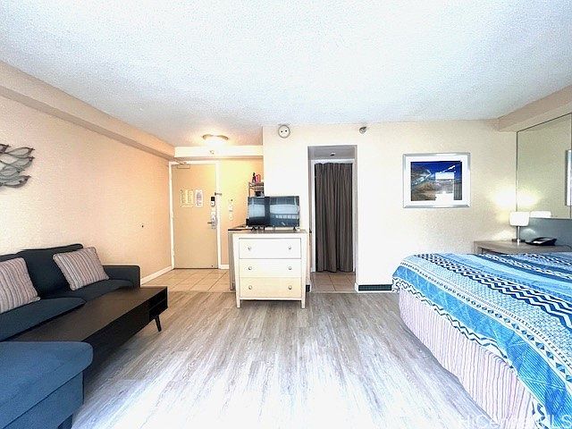 1st image of 444 Kanekapolei St #606