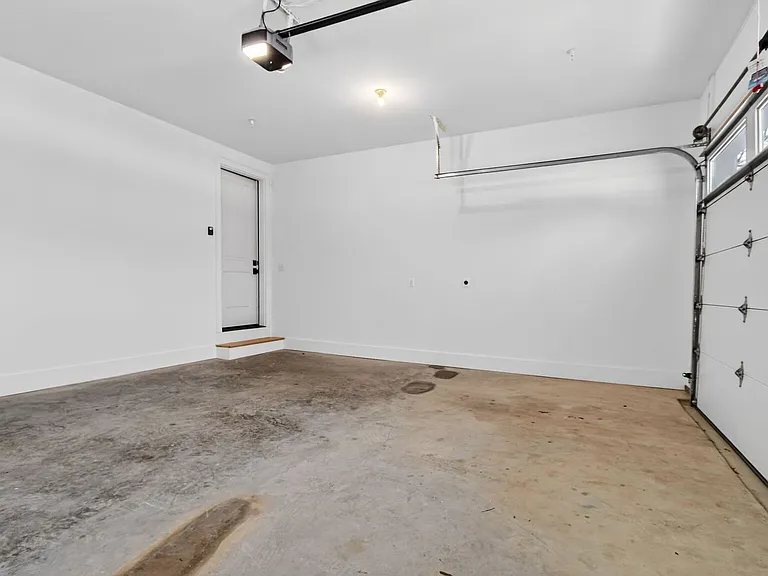 13102 Ideal Dr — Photo 46