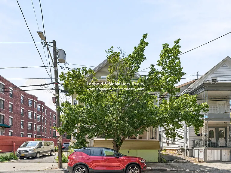 32 Salem St #3 — Photo 16
