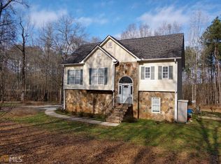 51 Apple Rd, Locust Grove, GA 30248
