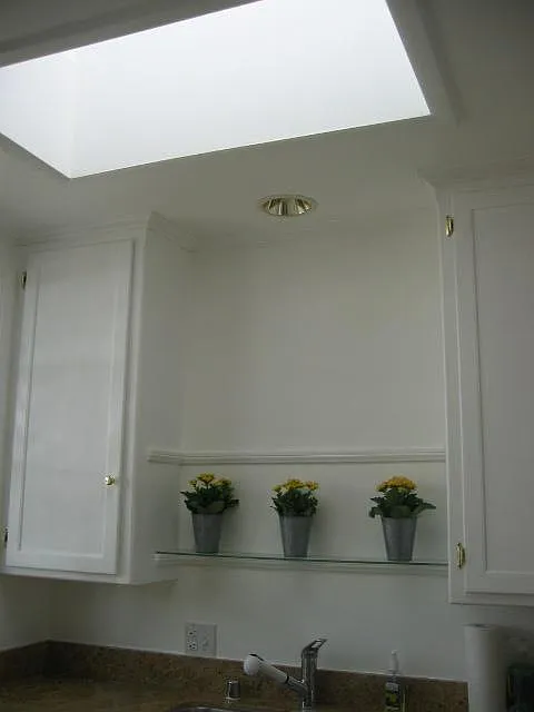 2 bed, 1090 sqft, $3,795 — Photo 4