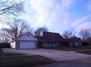 3587 Percy King Rd, Waterford, MI 48329