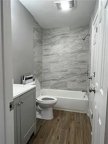 2800 Richland St #B — Photo 7