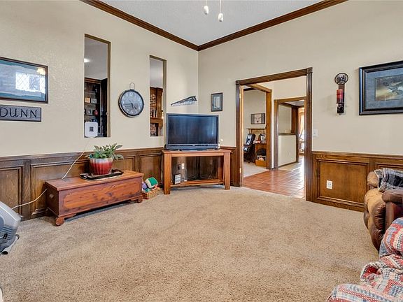 5th image of 11633 SW 4th St