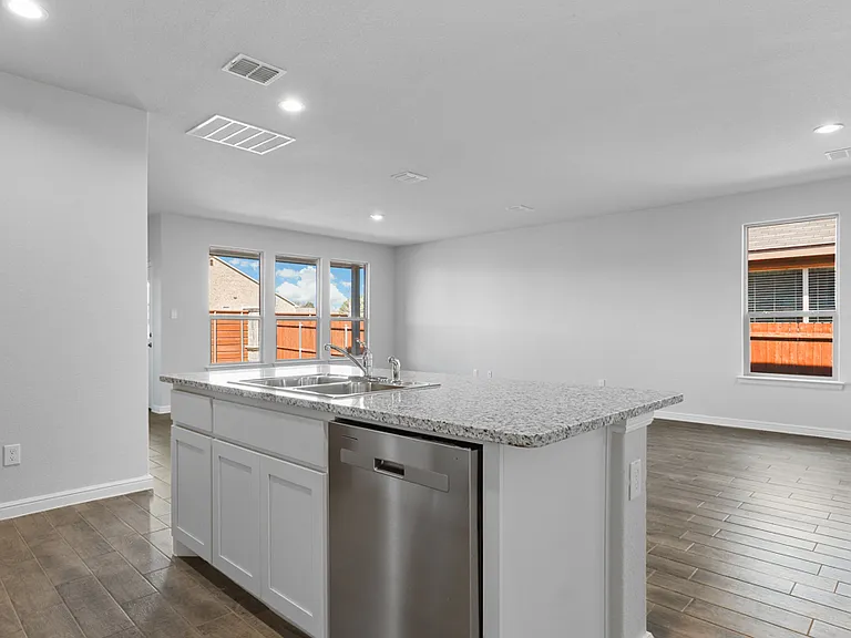 9649 Brickridge Ln — Photo 8