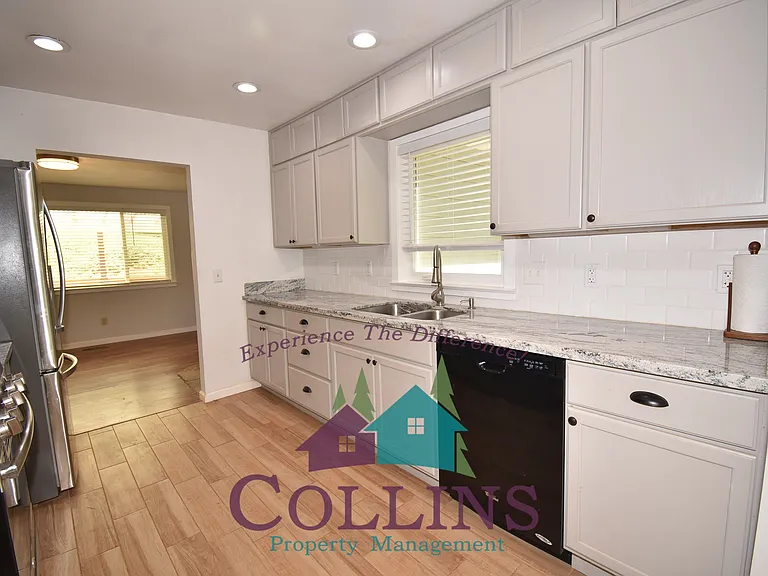 13067 Burma Rd — Photo 11
