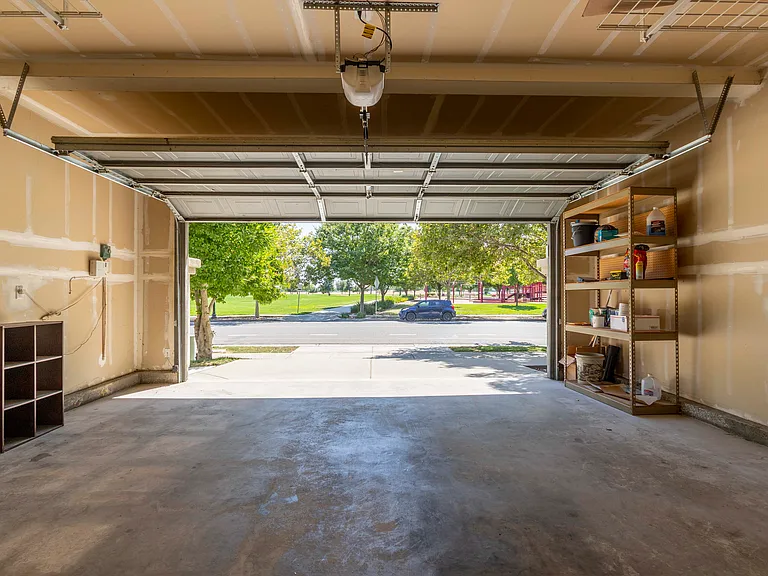 4922 Kokomo Dr — Photo 26