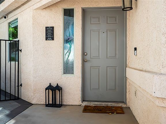 4th image of 7536 Fencerow St