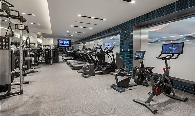 Rented by Compass | media 18