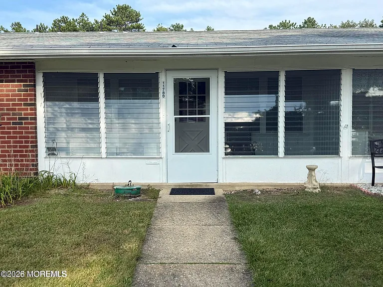 1178B Clydebank Ct — Photo 1