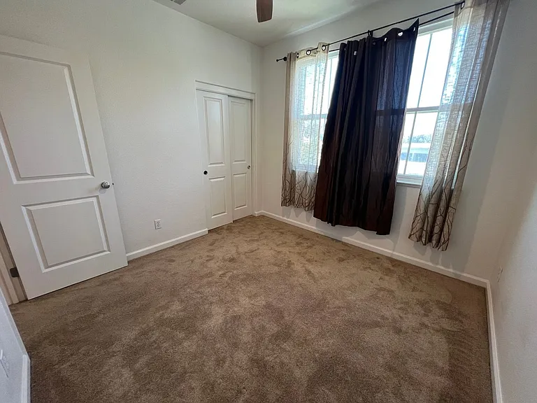 1141 Rock Ave — Photo 21