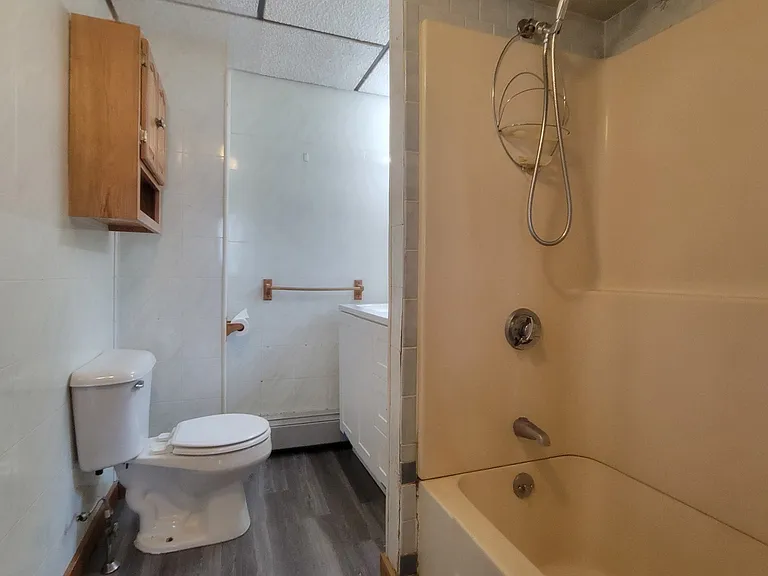 1989 Somerset Ave #1 — Photo 5