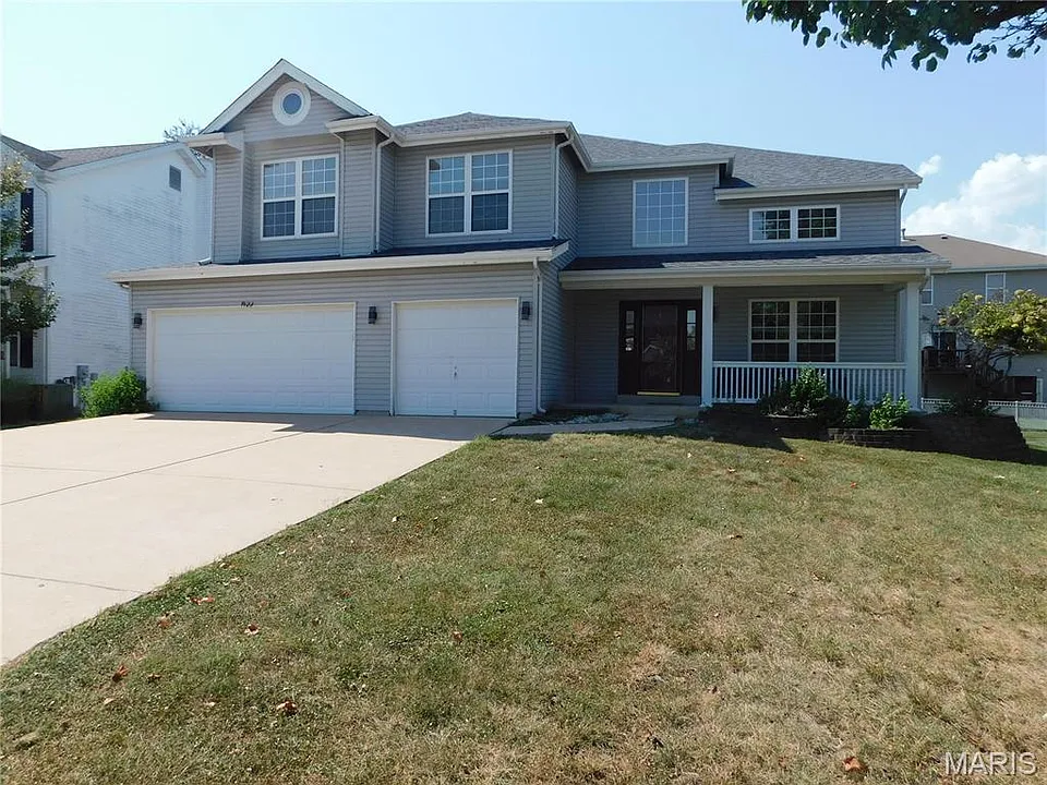 1923 Lunenburg Dr