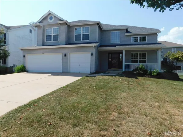 1923 Lunenburg Dr, Saint Peters, MO 63376