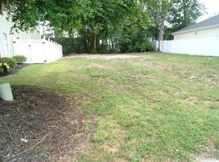 527 5th Ave S, North Myrtle Beach, SC 29582