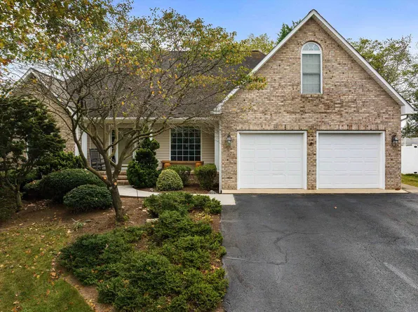 243 Northview Dr, Dayton, VA 22821