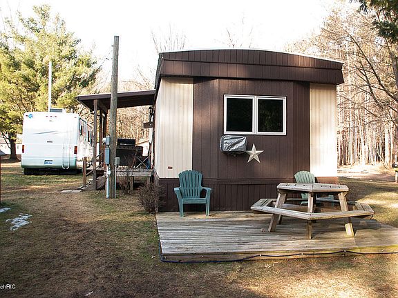 5th image of 7650 E Lake Dr