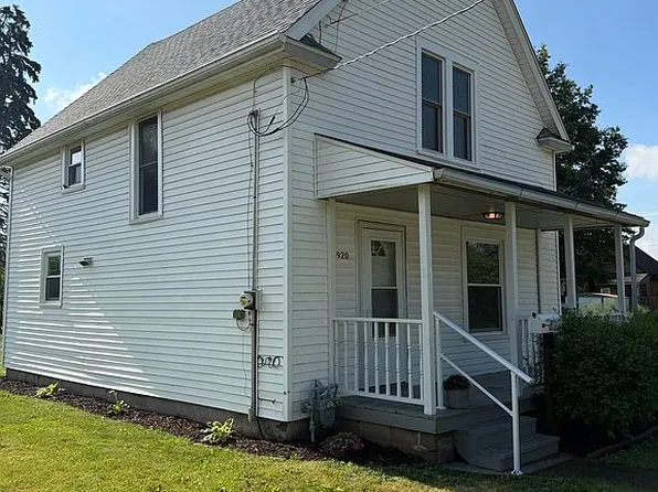 920 N Vine St, Kewanee, IL 61443