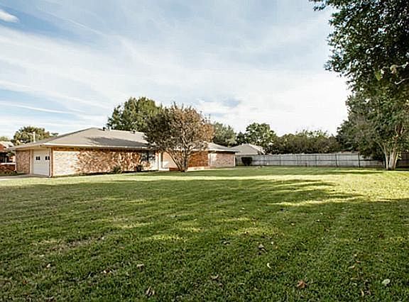 5th image of 4209 Kazak Dr