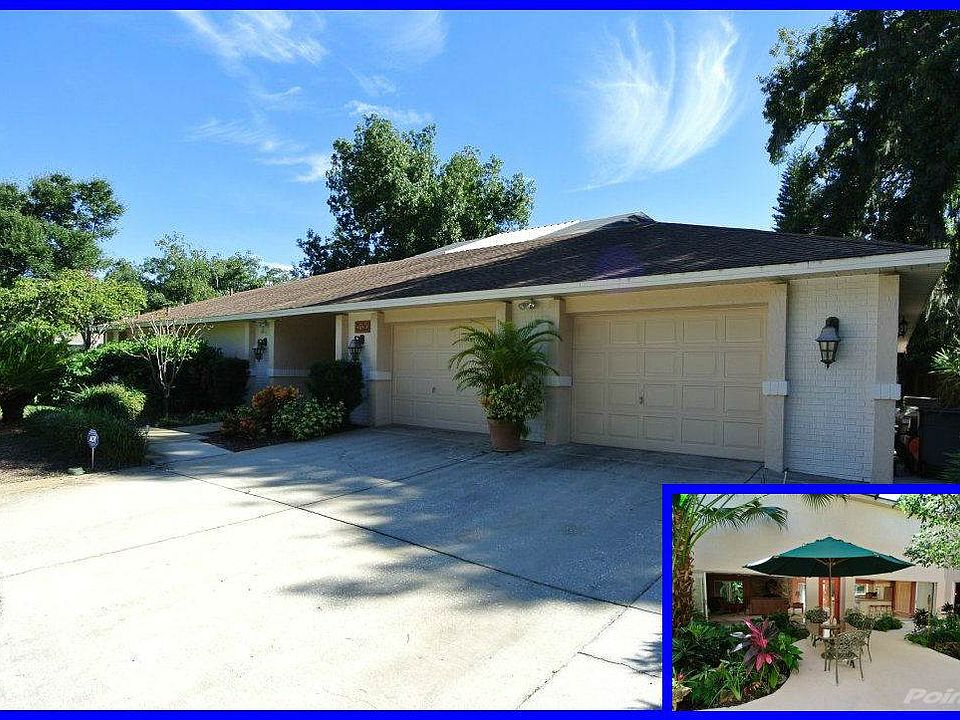 Beautiful Atrium Home