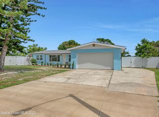 100 Bomarc Ln, Satellite Beach, FL 32937