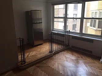 Rented by Punia & Marx Inc.