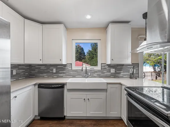 8411 GRAMPELL Drive, Jacksonville, FL 32221
